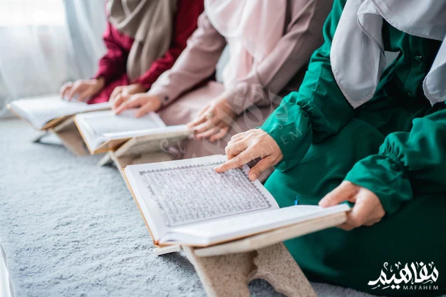 قراءة-القرآن-بدون-حجاب قراءة-القرآن-بدون-حجاب