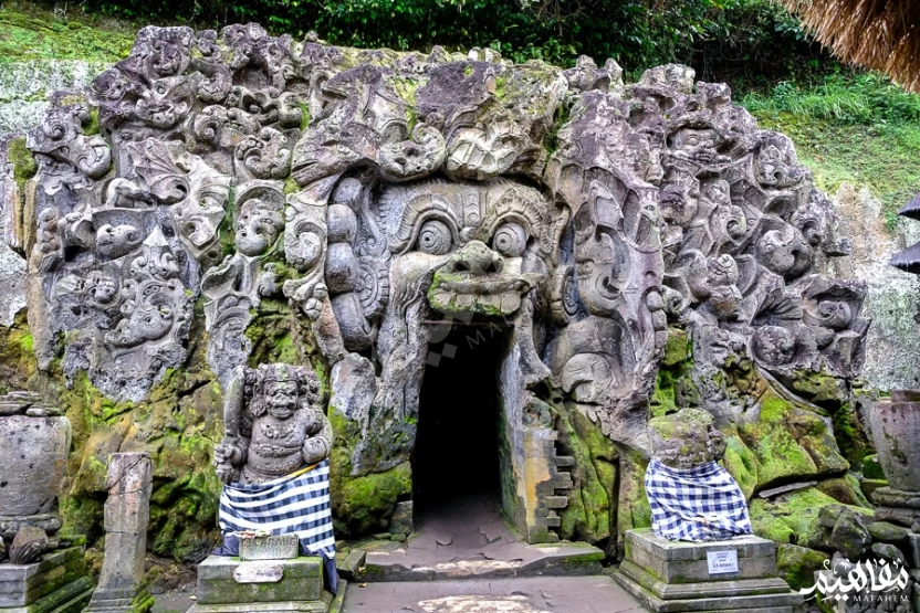 Goa Gaja or Elephant Cave Goa Gaja or Elephant Cave