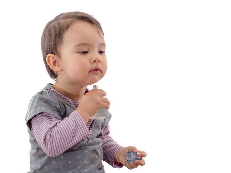 كيفية اختيار عطر مناسب للأطفال كيفية اختيار عطر مناسب للأطفال