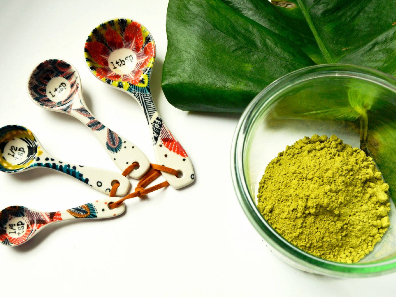 وصفات الجمال الهندي القديم باستخدام الحناء وصفات الجمال الهندي القديم باستخدام الحناء