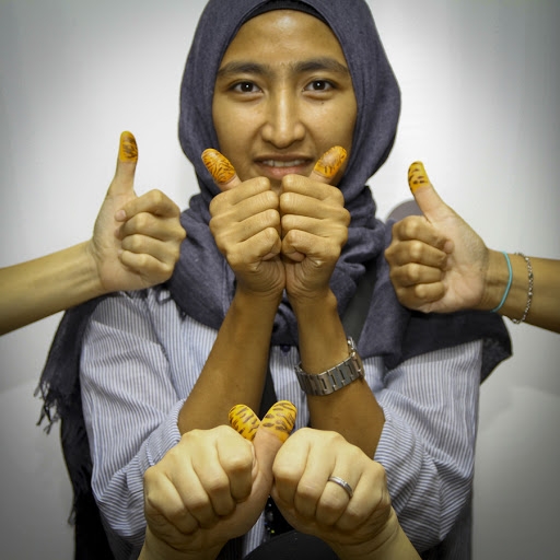 الإشارة بالإبهام في ماليزيا الإشارة بالإبهام في ماليزيا